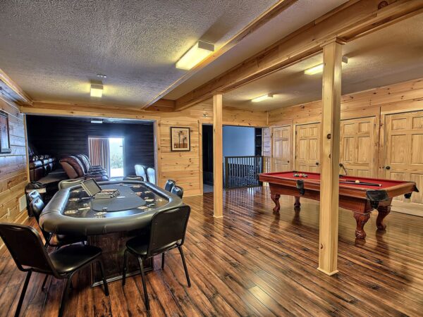 Makers Lodge Hocking Hills