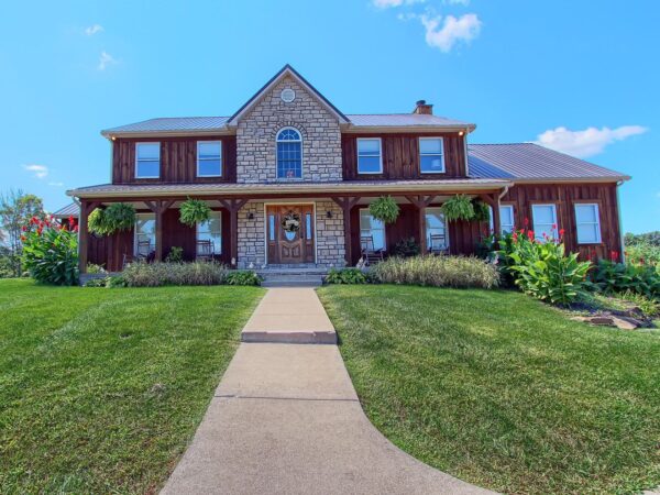 Makers Lodge Hocking Hills